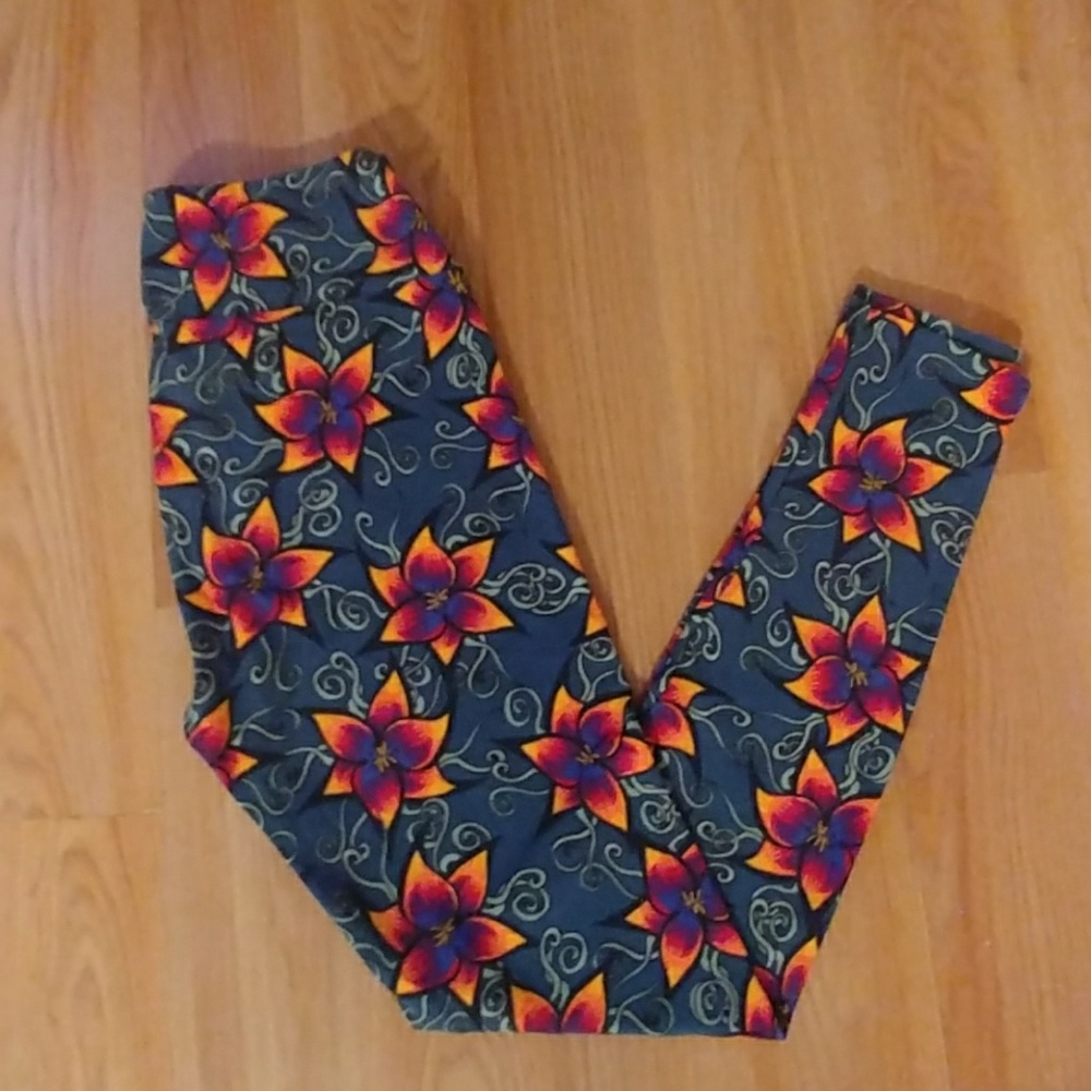 OS LuLaroe Leggings 🌺